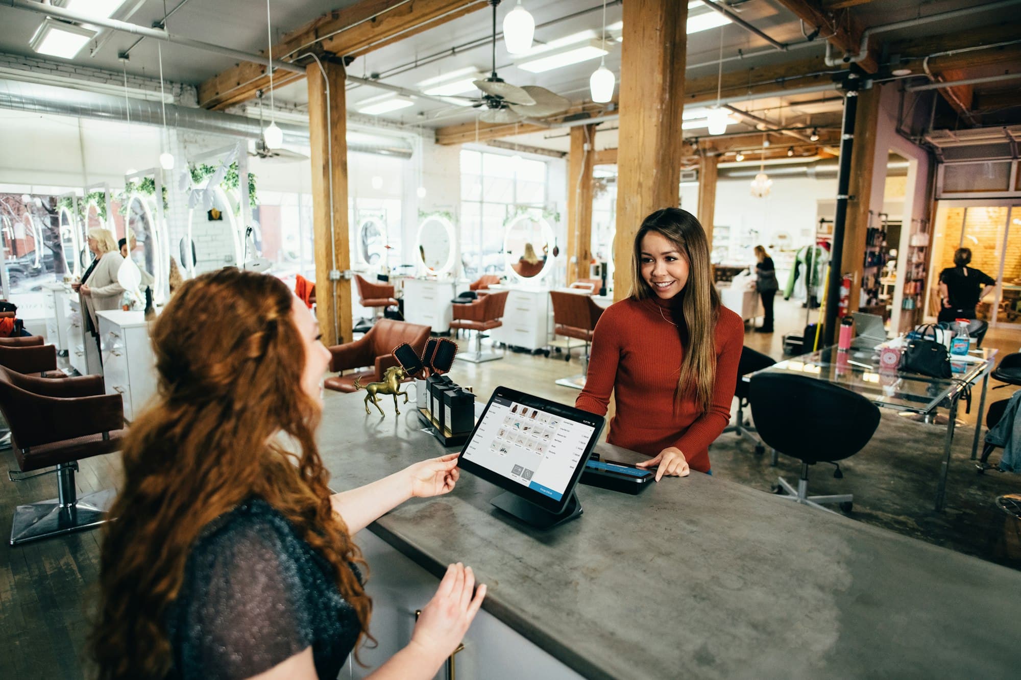Consumer brand consultation in a U.S. retail showroom